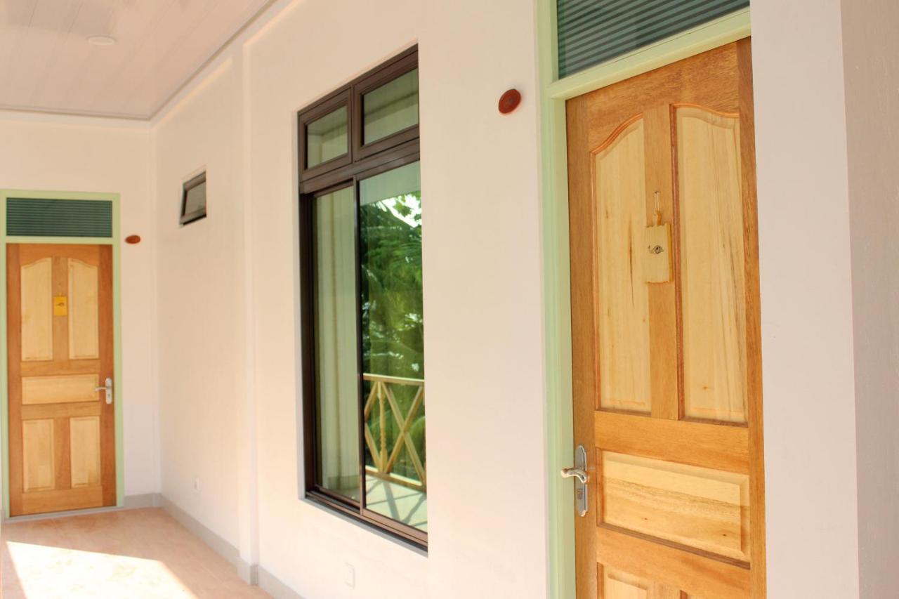 Shifa Lodge Maldives Feridhoo Buitenkant foto
