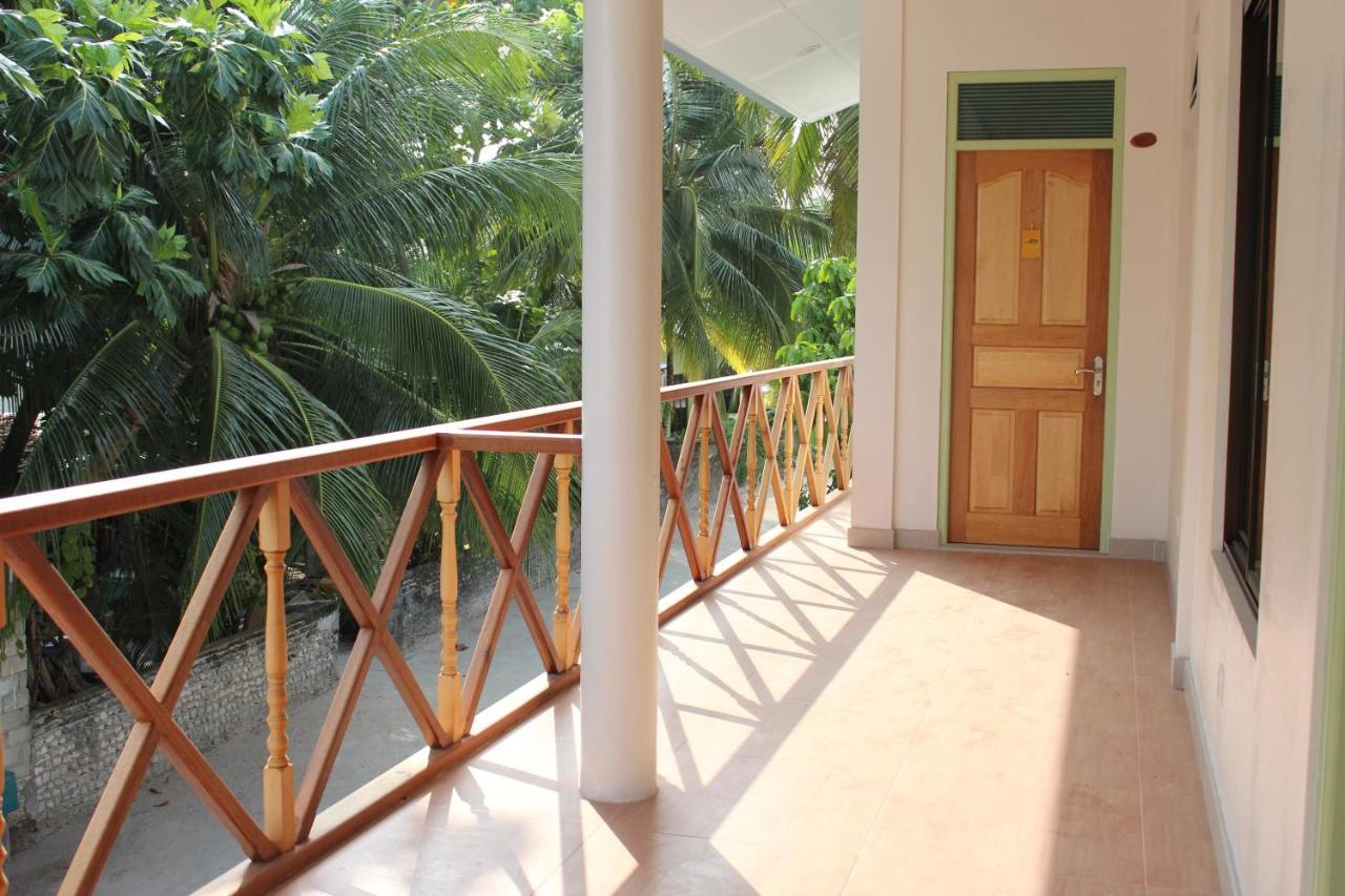 Shifa Lodge Maldives Feridhoo Buitenkant foto
